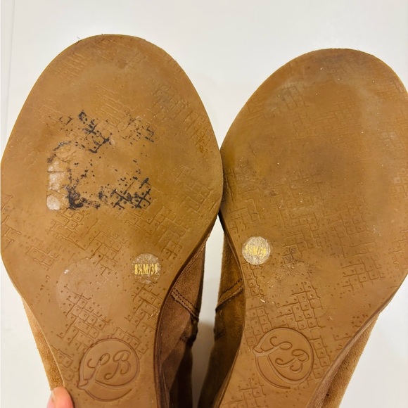 Lucky Brand Brown Suede Ankle Boots with side zip closure size 8.5 - Picture 7 of 8